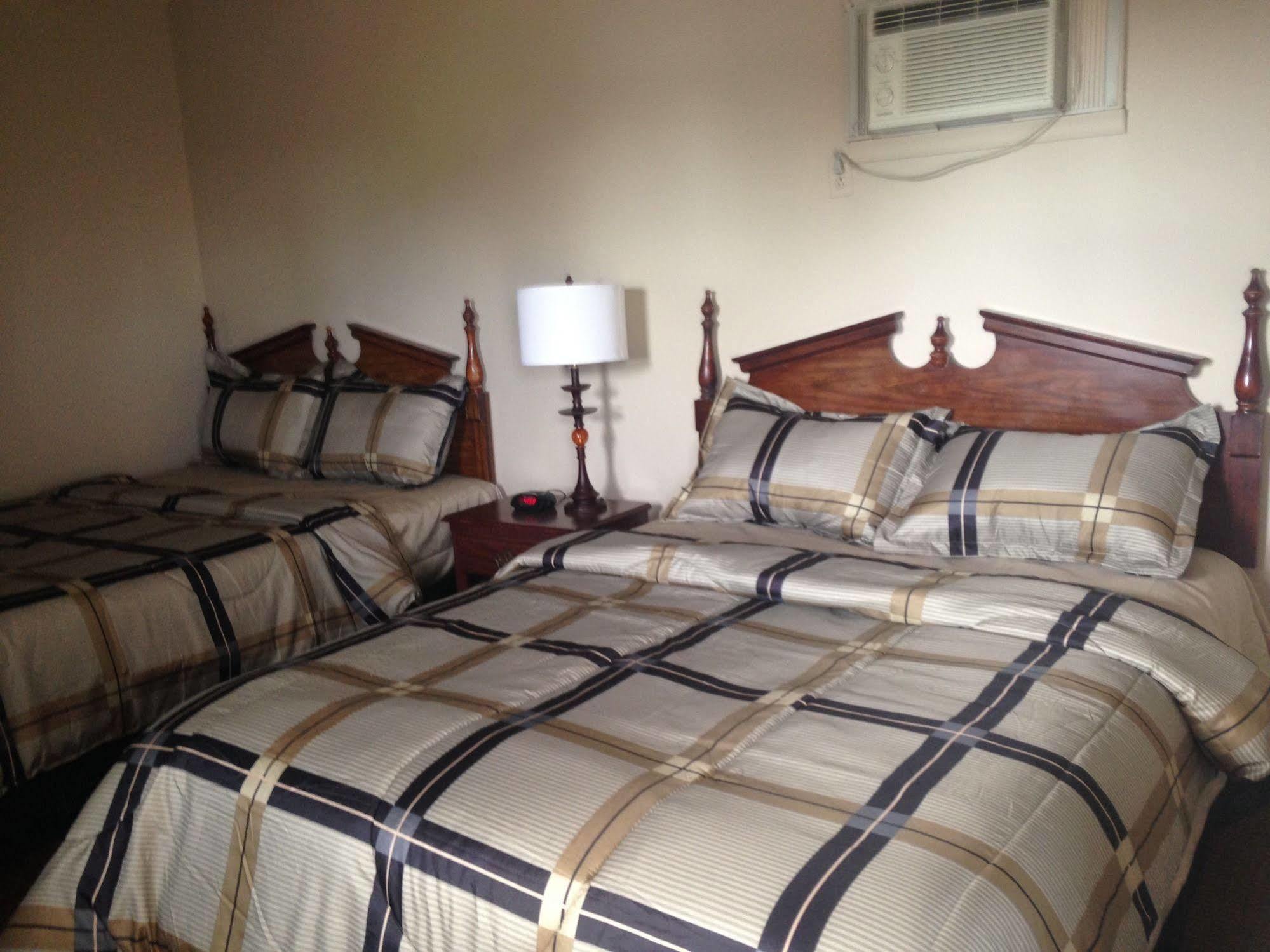 The Falls Family Lodge Niagara Falls Extérieur photo