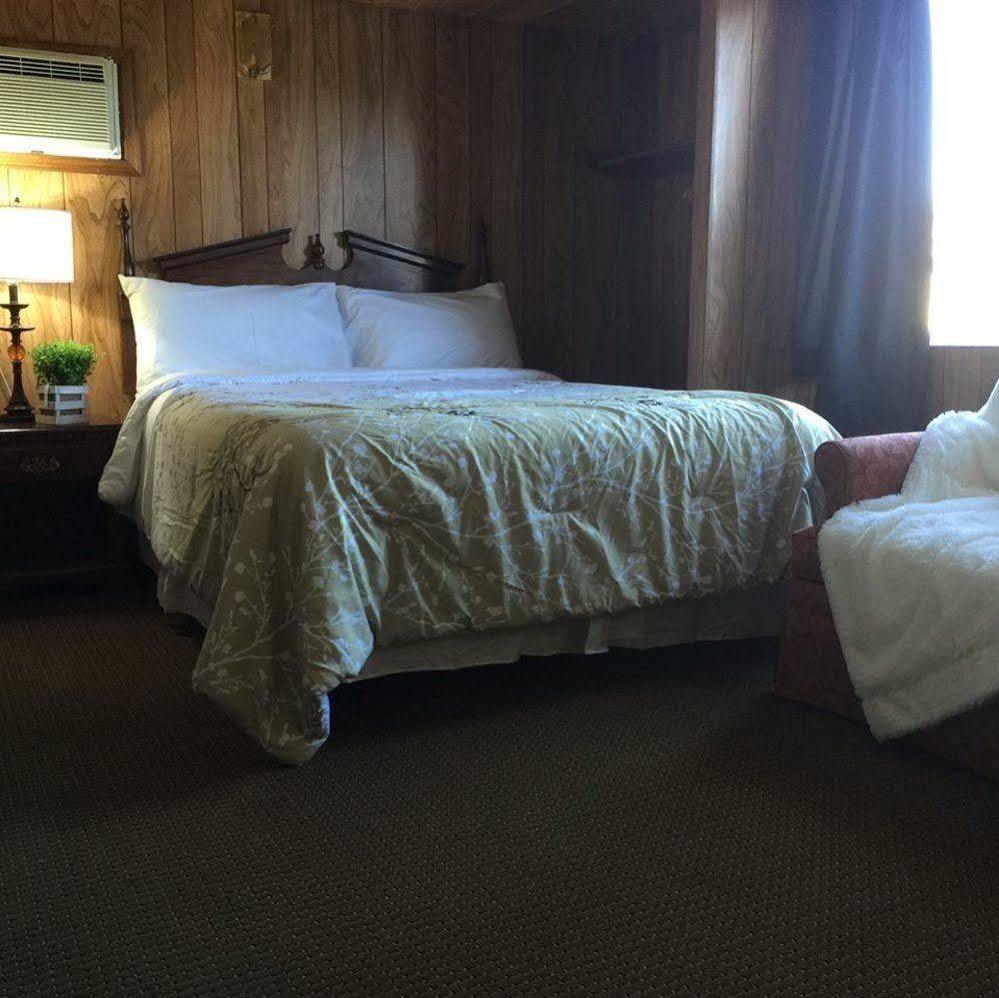 The Falls Family Lodge Niagara Falls Extérieur photo
